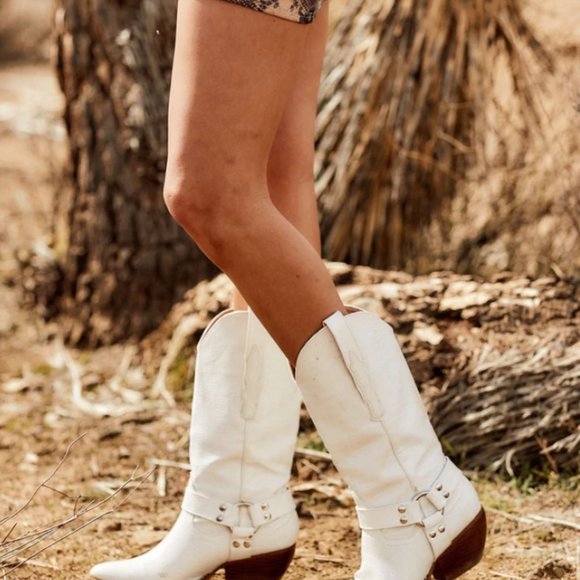 12th tribe white boots